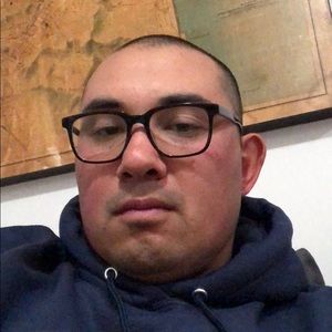 Meet your Posher, Evan